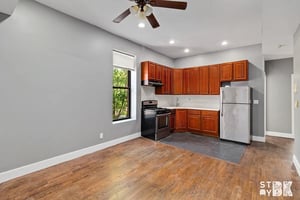 Photo for Hull Street