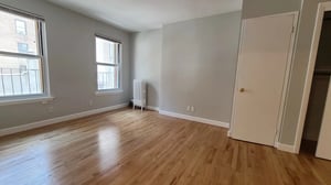 Photo for 8th Avenue