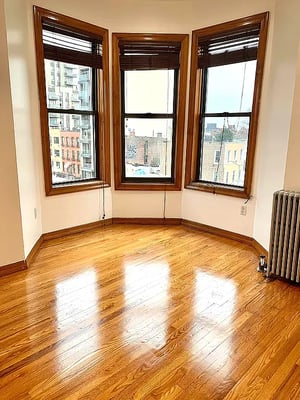 Photo for Fourth Avenue