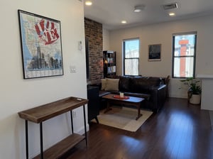 Photo for Willoughby Avenue