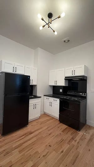 Photo for Dumont Avenue