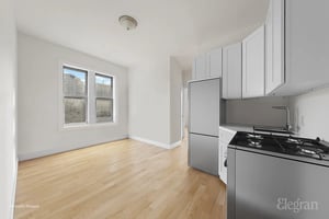 Photo for Bank Street