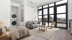 Photo for Fourth Avenue