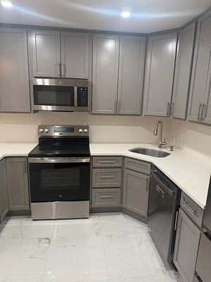 Photo for 213th Street