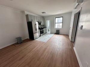 Photo for 18th Street