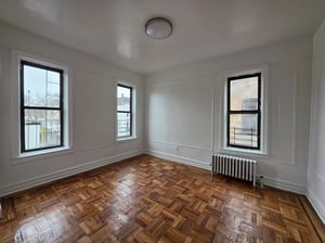 Photo for 48th Street