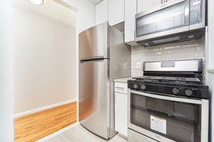 Photo for Lewis Avenue