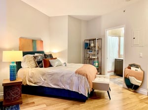 Photo for Sixth Avenue