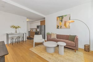 Photo for Queens Street