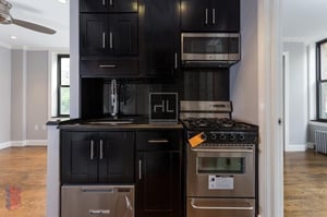 Photo for E 10TH ST.