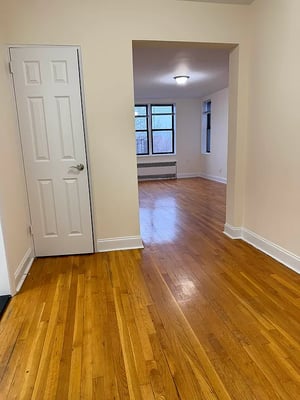 Photo for 37th Avenue