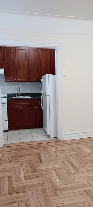 Photo for 113th Street