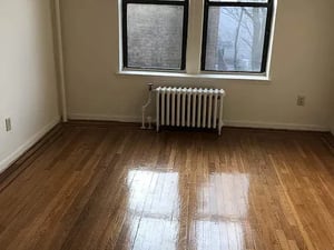 Photo for Third Avenue