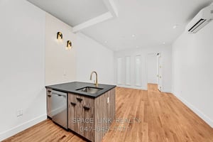 Photo for Maujer Street