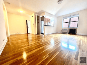 Photo for Yorkville E. 88th St. Near Q, Grand XL Studio w/Doorman, Elevator, Laundry & NO Broker's Fees!