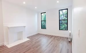 Photo for Howard Avenue