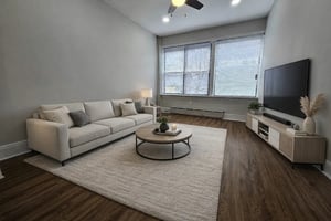 Photo for 86th Street