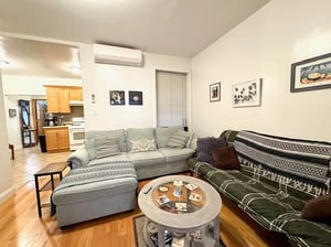 Photo for 35th Street