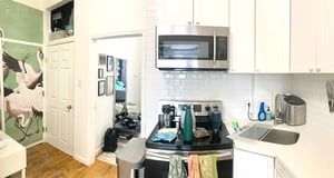 Photo for Calyer Street