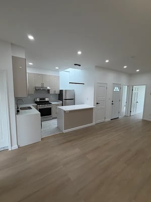 Photo for 35th Street