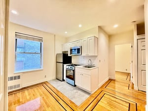 Photo for West 10th Street