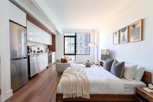 Photo for East 135th Street