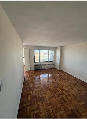 Photo for 67th Avenue