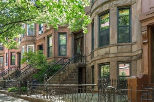 Photo for 7th Street