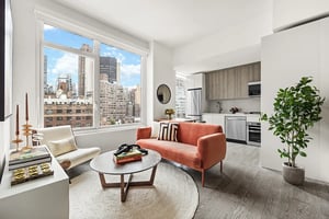 Photo for 3rd Avenue