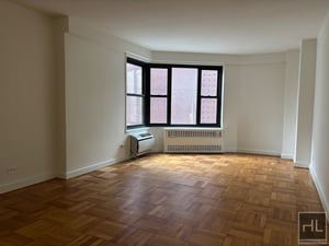 Photo for Fourth Avenue