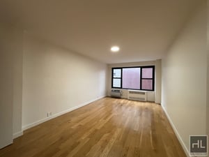 Photo for Fourth Avenue