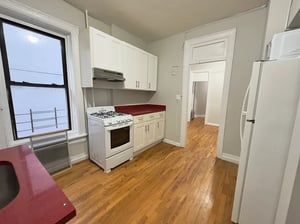 Photo for 4th Avenue