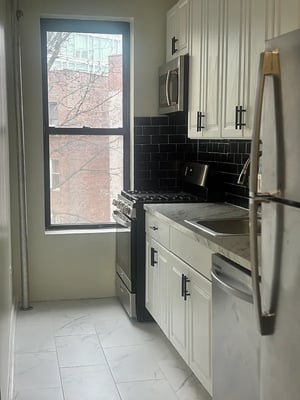 Photo for Underhill Avenue