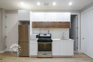 Photo for Rogers Avenue