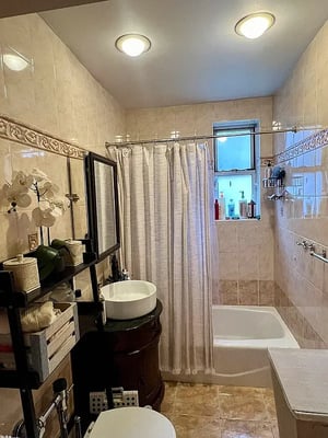Photo for 65th Avenue