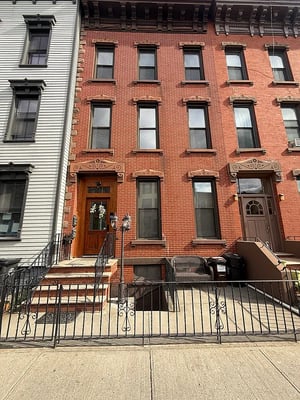 Photo for Calyer Street