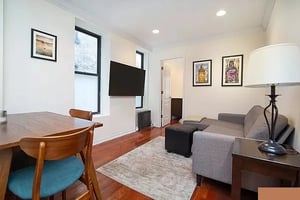 Photo for Third Avenue