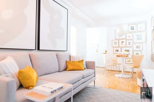 Photo for 1st Avenue