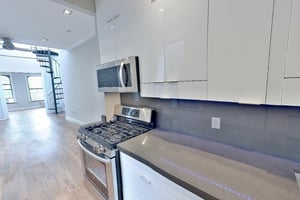Photo for E 10TH ST.