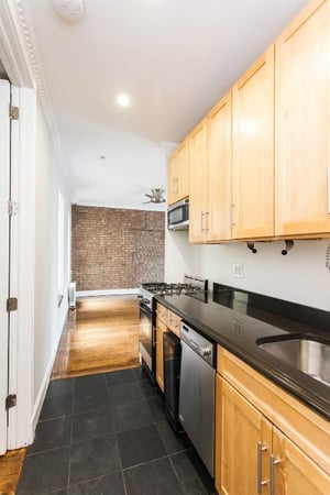 Photo for E 100TH ST.