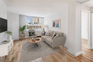 Photo for Sixth Avenue