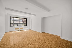 Photo for East 44th Street