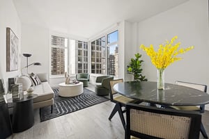 Photo for 3rd Avenue