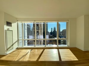 Photo for 6th Avenue