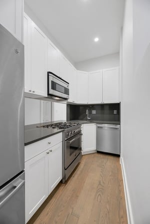 Photo for Madison Avenue