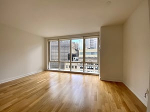 Photo for 6th Avenue