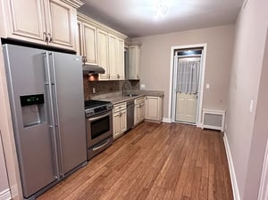 Photo for 81st Street