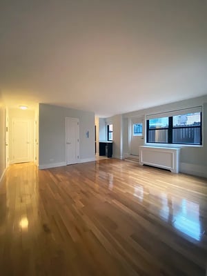 Photo for East 33rd Street