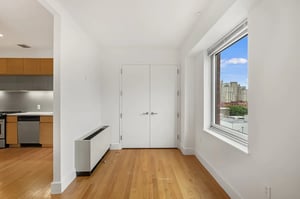 Photo for Fourth Avenue