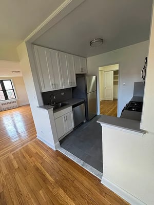 Photo for 41st Avenue